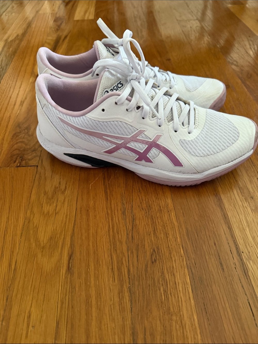 ASICS Women's White and Light Pink Tennis Sneakers